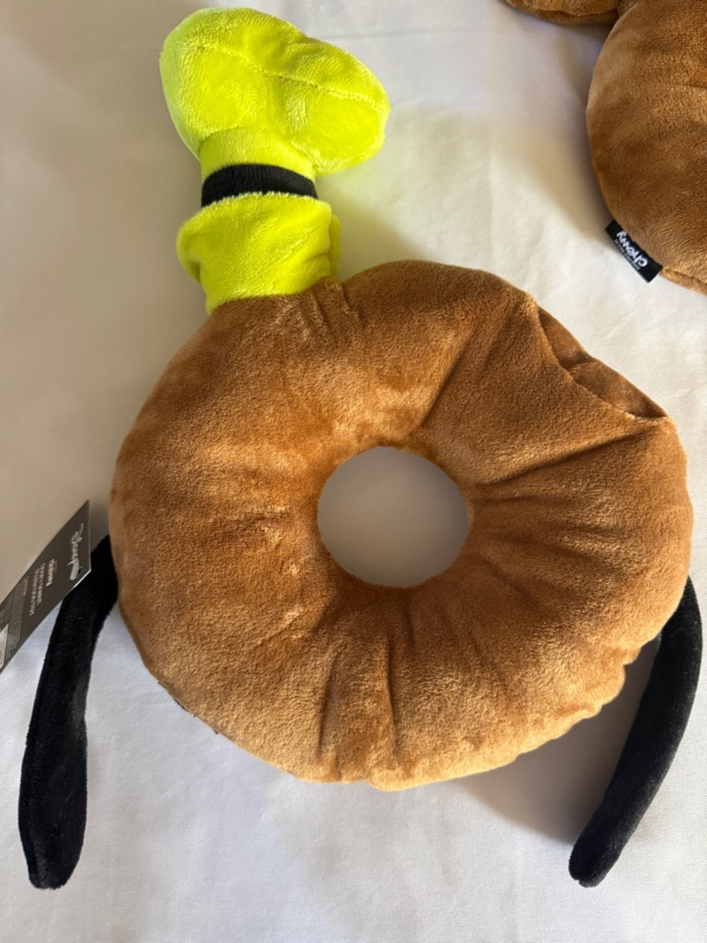 Disney Chewy Exclusive Plush Mickey & Goofy Donut Squeak & Crinkle Toy Set - Picture 6 of 14